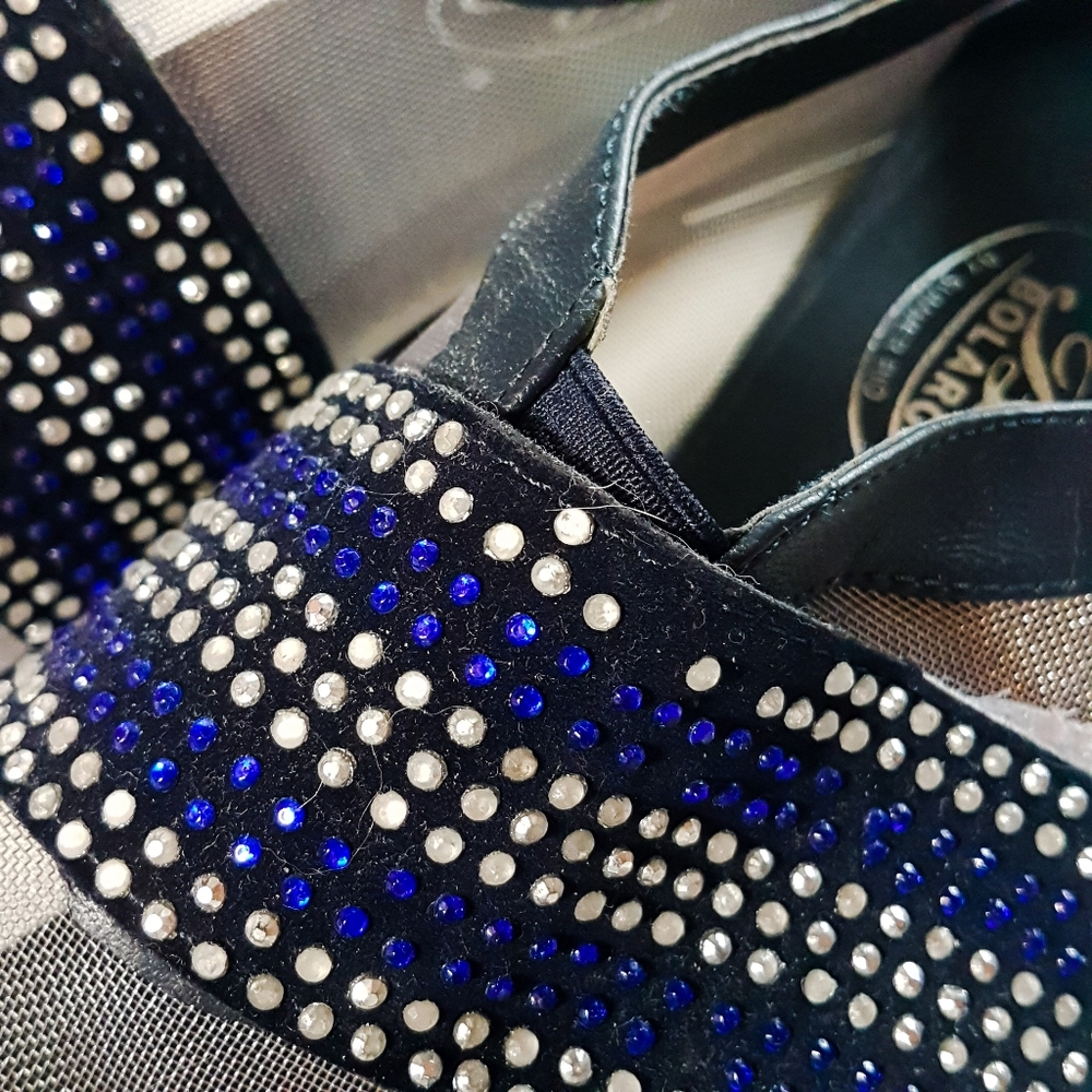 Fun sparkly shoes ⚡⚡ - Picture 7 of 8